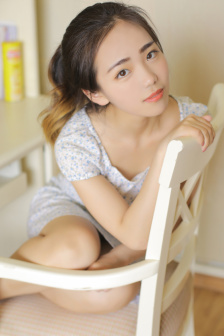 草莓香蕉樱桃黄瓜视频